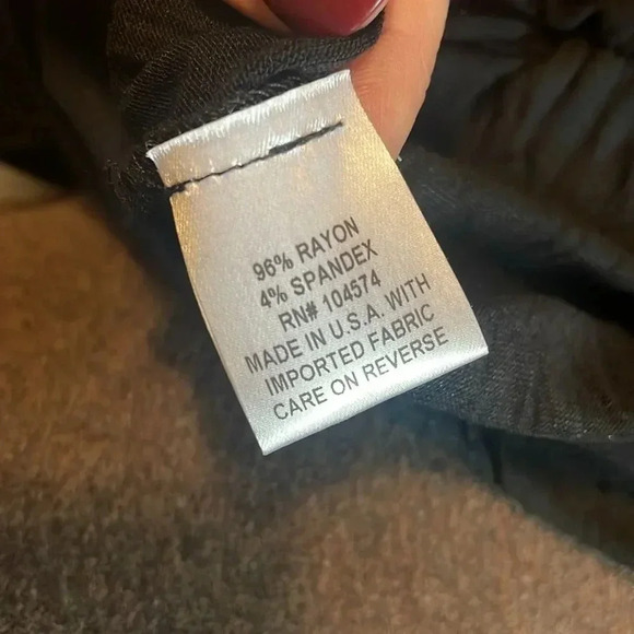 NWT The Vanity Room size medium black with gold shimmer dress - Picture 6 of 6